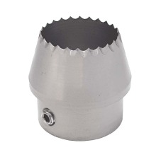 Metallspets med tandad kant, konformad och silverfrgad, avsedd fr montering p verktyg eller redskap