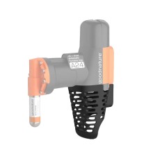 Goodnature A24-flla med skyddsbur i svart plast, orange detaljer och monterad CO2-patron